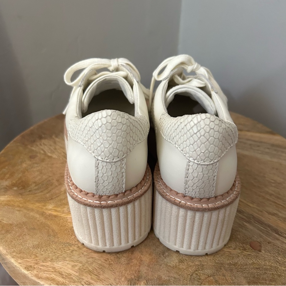 Dolce Vita Cream Platform Sneakers - Picture 8 of 12